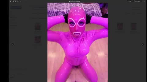 pinklatexgurl online show from 04/03/26, 07:23