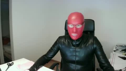 Snapshot of pinkrodex chatting on 01/15/25, 10:24 pinkrodex online show from 01/15/25, 10:24