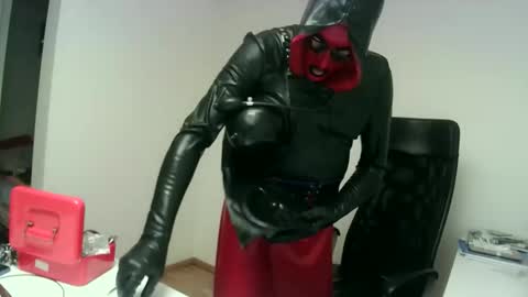 Snapshot of pinkrodex chatting on 12/16/25, 10:59 pinkrodex online show from 12/16/25, 10:59