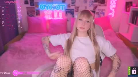 pinkvenom_ online show from 02/25/25, 06:20