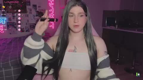 pinkvenom_ online show from 04/08/26, 05:13