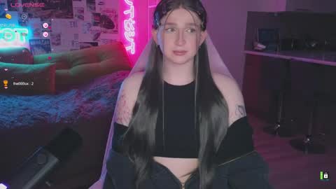 pinkvenom_ online show from 04/22/26, 06:09