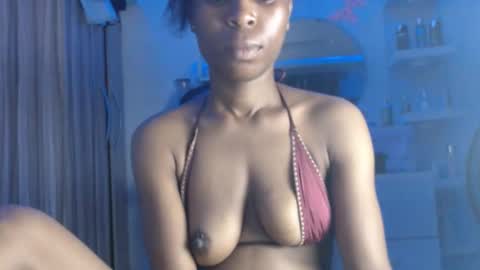 pinkxjuicy online show from 09/19/25, 02:46