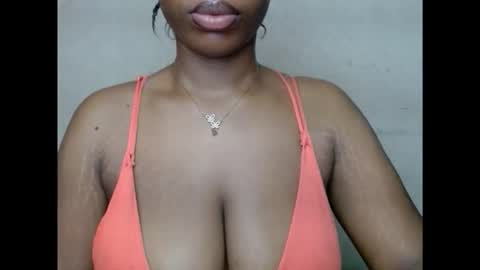 Snapshot of pinkxsugar chatting on 10/02/25, 07:04 pinkxsugar online show from 10/02/25, 07:04