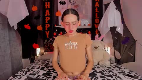 Peachy online show from 10/16/25, 04:35