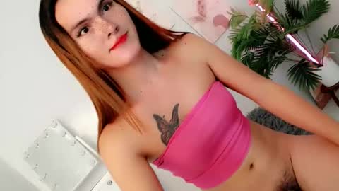 pinky_web03 online show from 09/10/25, 11:49