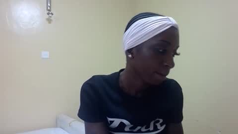 pinky_winky2 online show from 10/14/25, 07:09