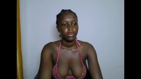 pinkykiki_247 online show from 03/28/26, 05:40