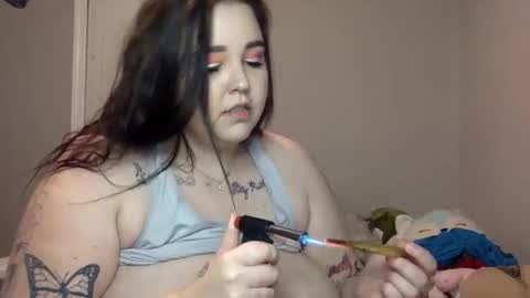 Snapshot of pinkypie2000 chatting on 11/07/25, 04:01 pinkypie2000 online show from 11/07/25, 04:01