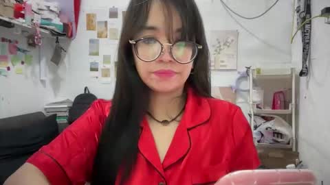 Rose online show from 10/16/25, 09:43