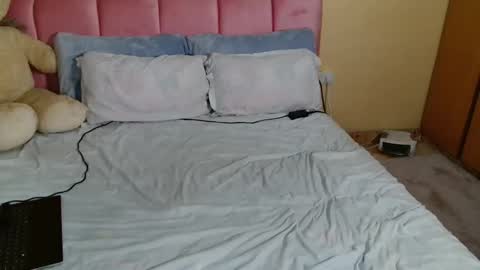 Pinky online show from 02/12/26, 12:49