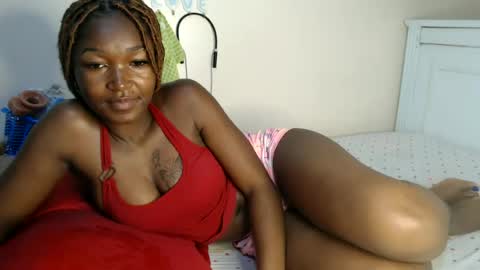 zenah online show from 06/26/26, 01:48