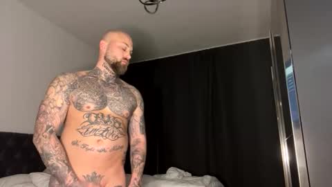 pino151177 online show from 01/07/26, 06:21