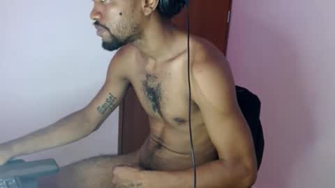 Snapshot of pinocho__ chatting on 02/05/26, 03:27 pinocho__ online show from 02/05/26, 03:27