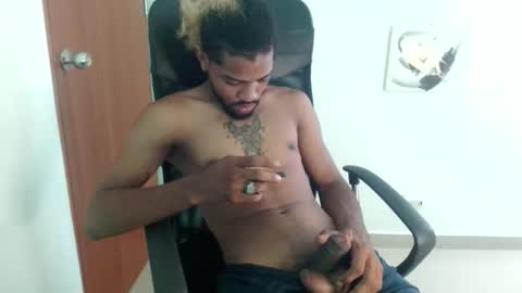 Snapshot of pinocho__ chatting on 02/10/26, 06:23 pinocho__ online show from 02/10/26, 06:23