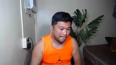 pinoy041087 online show from 10/05/25, 02:26