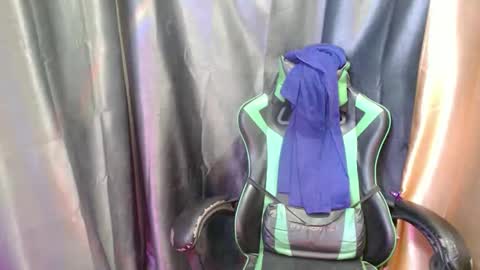 Snapshot of pinoy_fucker18 chatting on 05/15/26, 02:51 pinoy_fucker18 online show from 05/15/26, 02:51