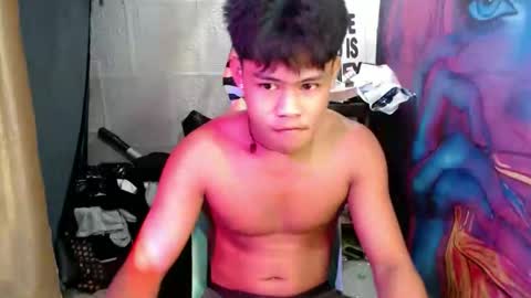 Snapshot of pinoy_shyboy69 chatting on 06/04/26, 01:11 pinoy_shyboy69 online show from 06/04/26, 01:11