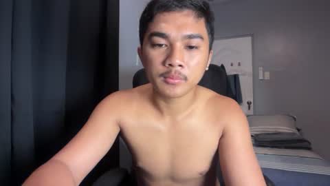 Snapshot of pinoyadriannexxx chatting on 07/07/26, 02:03 Adrianne online show from 07/07/26, 02:03