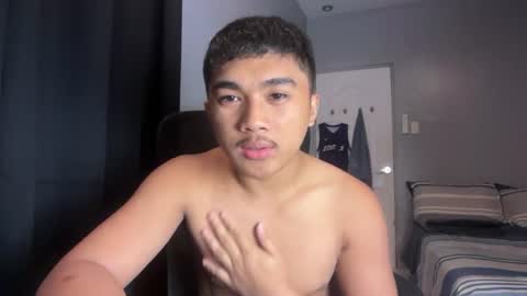 Snapshot of pinoyadriannexxx chatting on 07/10/26, 08:07 Adrianne online show from 07/10/26, 08:07