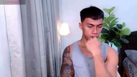 Snapshot of pinoymilker chatting on 06/14/26, 03:52 ethan online show from 06/14/26, 03:52