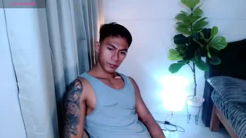 Snapshot of pinoymilker chatting on 07/01/26, 03:23 ethan online show from 07/01/26, 03:23