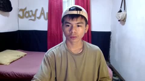 Snapshot of pinoymonstercock_xx chatting on 02/14/25, 05:41 WIN WIN JAY AR online show from 02/14/25, 05:41