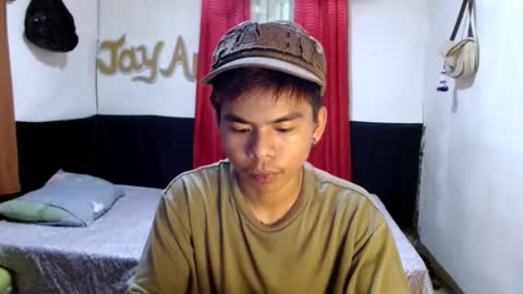 Snapshot of pinoymonstercock_xx chatting on 02/19/25, 08:33 WIN WIN JAY AR online show from 02/19/25, 08:33