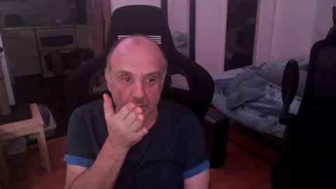 pip10 online show from 10/19/25, 12:28