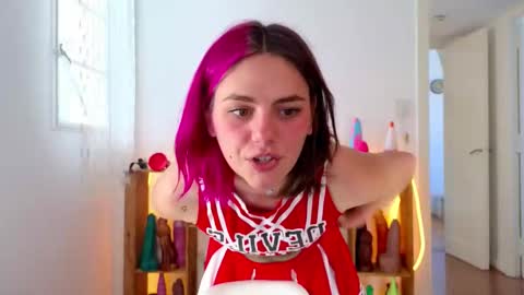 Snapshot of pipaypipo chatting on 10/31/25, 06:09 Pipa y Pipo online show from 10/31/25, 06:09