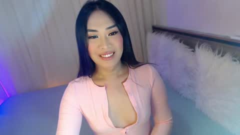 Ari online show from 10/22/25, 10:59