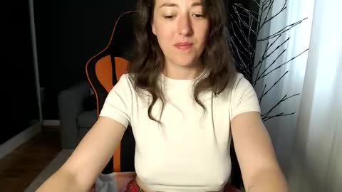 piscesgirl06 online show from 09/12/25, 05:18