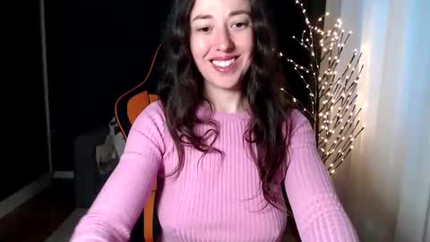 piscesgirl06 online show from 12/19/25, 05:47