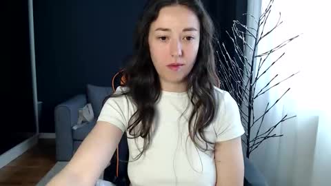 piscesgirl06 online show from 03/27/26, 05:57