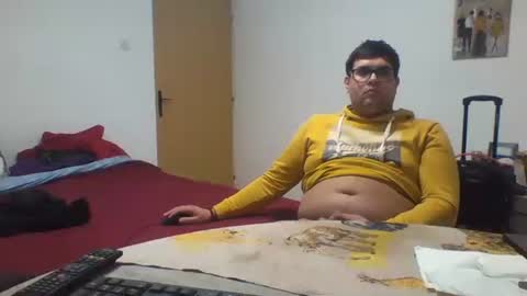 Pisellatore96 online show from 10/12/25, 10:20