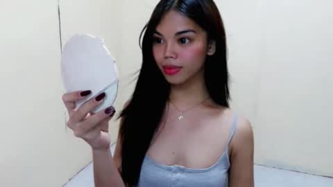 The Girl Named Eyve online show from 04/07/26, 07:31