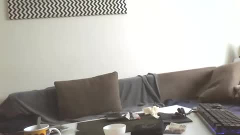 Snapshot of piter8448 chatting on 10/04/25, 08:23 piter8448 online show from 10/04/25, 08:23