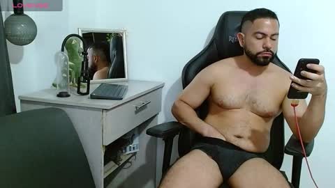 Snapshot of piter_berlin chatting on 01/21/25, 01:39 piter berlin online show from 01/21/25, 01:39