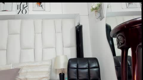 Snapshot of pittermagnuss chatting on 01/11/25, 05:18 pittermagnuss online show from 01/11/25, 05:18