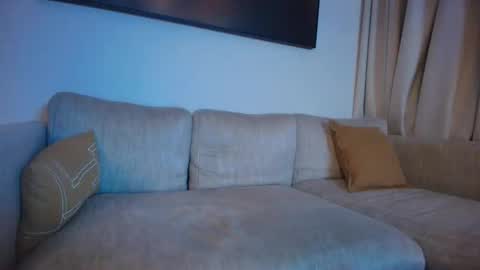 Kitty online show from 04/23/26, 11:29