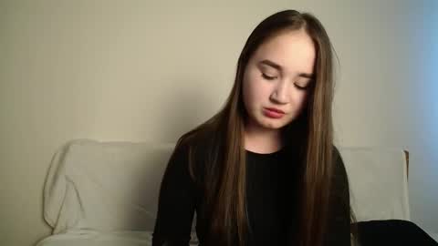 Lily online show from 05/14/26, 02:02