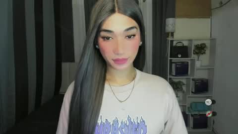 Snapshot of pixiedoll_ chatting on 06/23/26, 06:55 pixiedoll_ online show from 06/23/26, 06:55