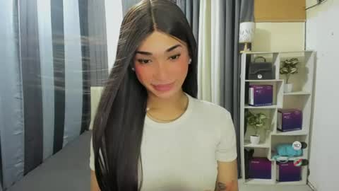 Snapshot of pixiedoll_ chatting on 06/28/26, 05:57 pixiedoll_ online show from 06/28/26, 05:57