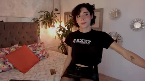 cris online show from 02/05/25, 04:48