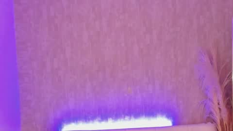 cris online show from 09/22/25, 03:41