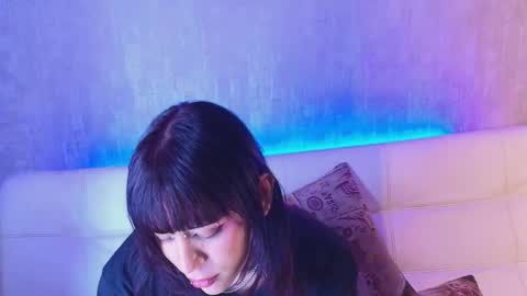 cris online show from 04/22/26, 04:26