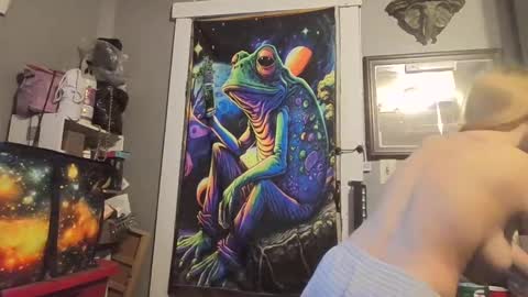 pizzedwife online show from 06/04/26, 12:55