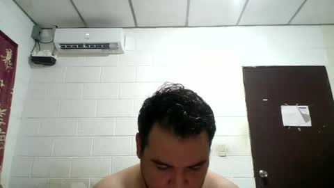 Snapshot of pjrgg77 chatting on 06/27/26, 02:38 Pablo online show from 06/27/26, 02:38