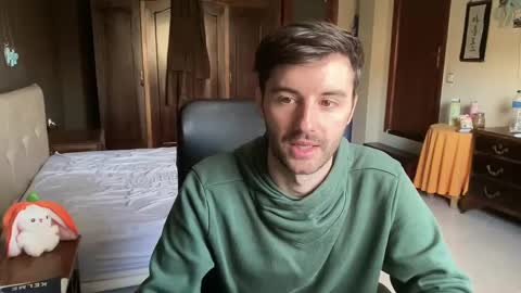 Snapshot of placebo14 chatting on 02/01/25, 04:22 placebo14 online show from 02/01/25, 04:22