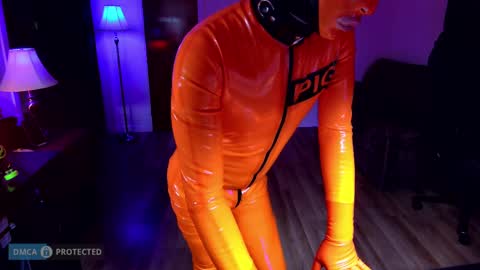 plasticme online show from 11/21/25, 09:24